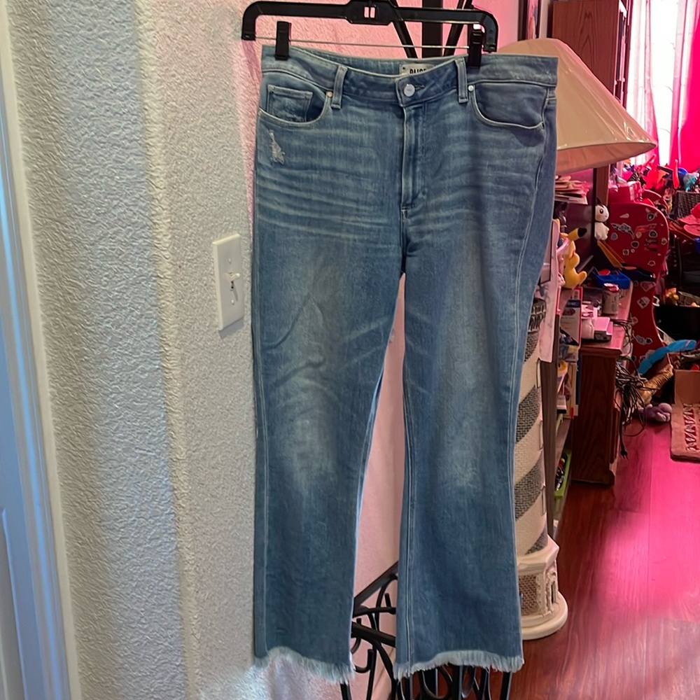 Distressed Paige jeans sz 31